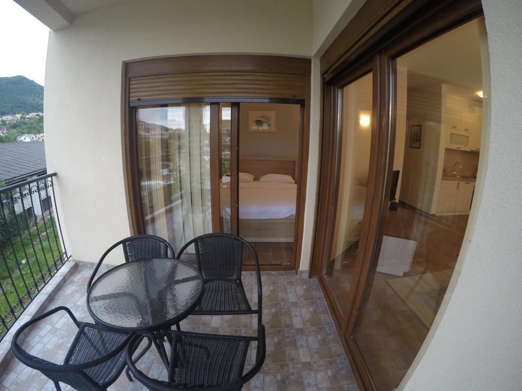 Apartments Porat Tivat Luaran gambar