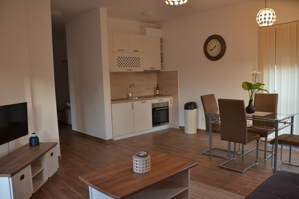 Apartments Porat Tivat Luaran gambar