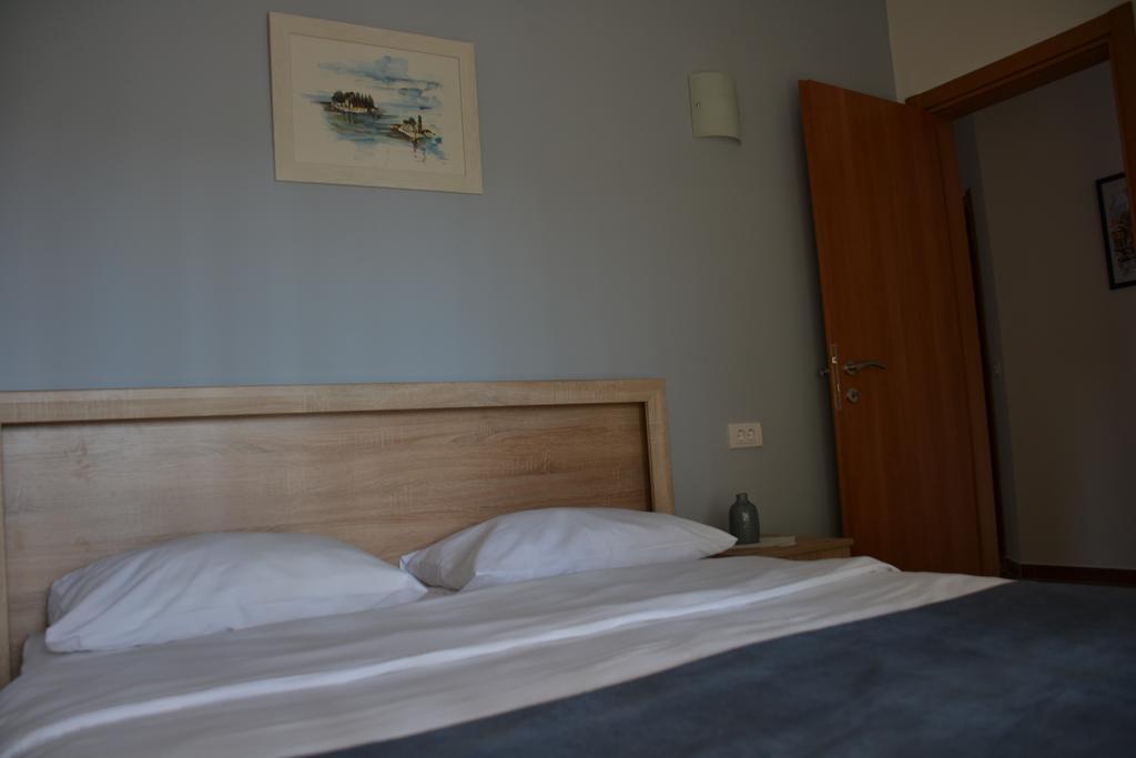 Apartments Porat Tivat Luaran gambar