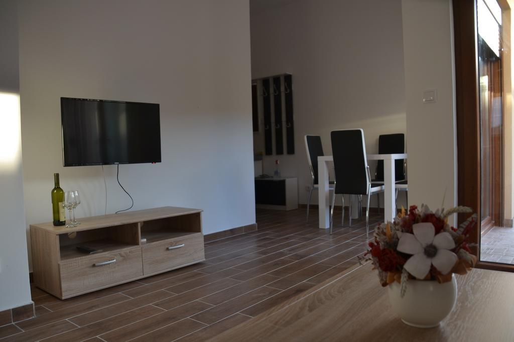 Apartments Porat Tivat Luaran gambar